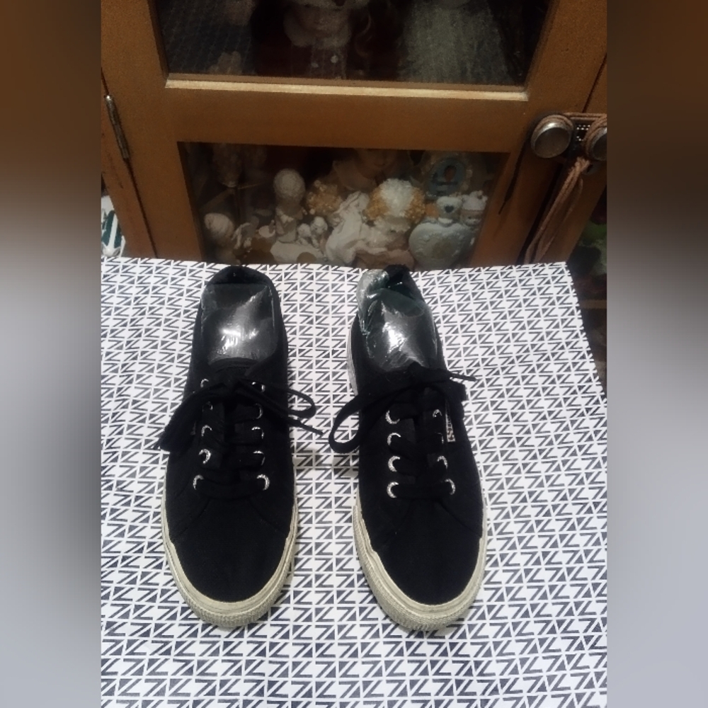 Superga Sneakers